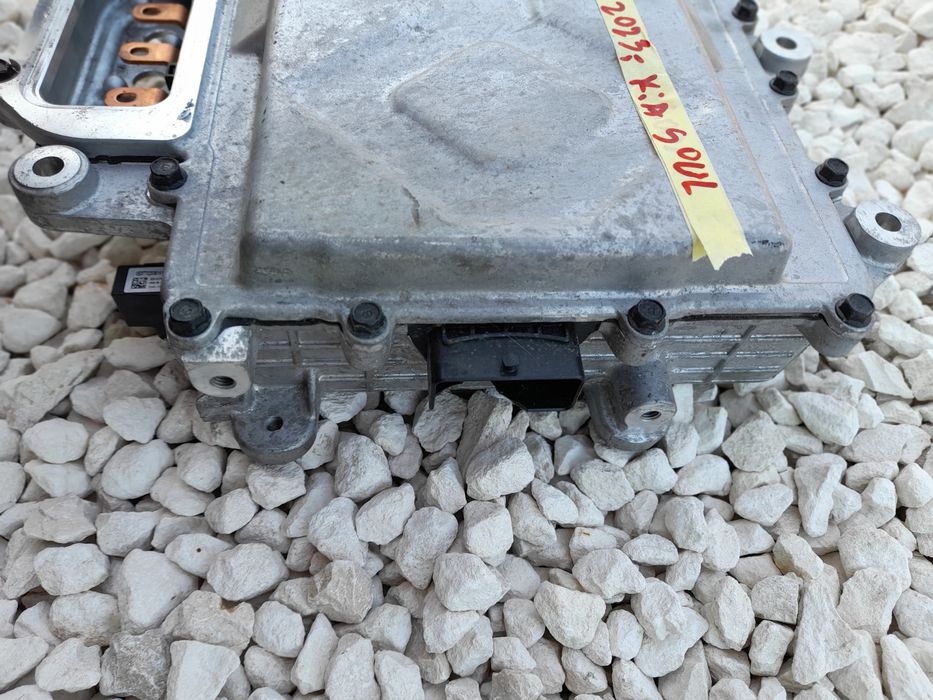 Ел управление батерия Hyundai konа 2023г