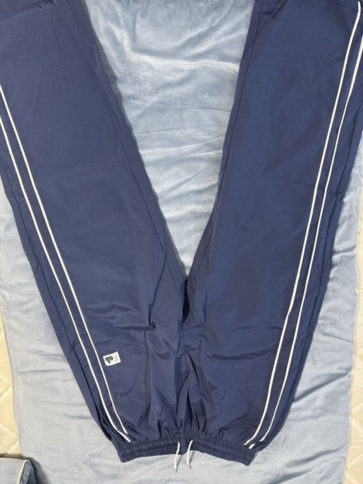 Спортивные брюки