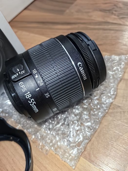 Canon eos 2000D-dslr