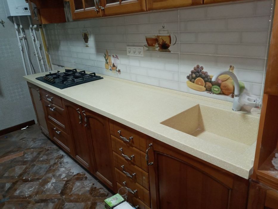 Столешницы, кварц акрил. Любой вид камня