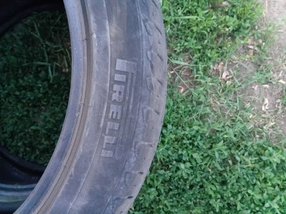Продам резину на 17
