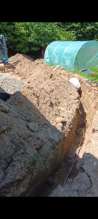 excavator +  basculanta de 3,5t de inchiriat