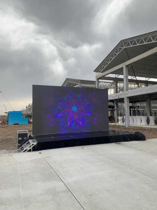 Светодиодные экраны в аренду и на продажу — быстро, надежно, ярко