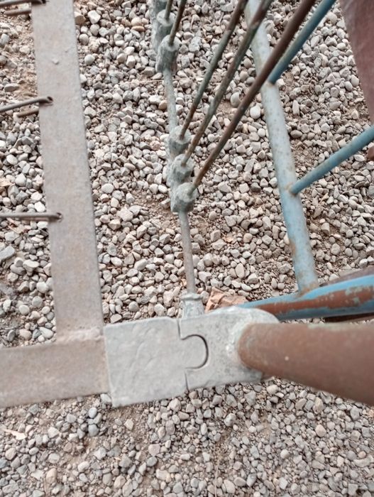 Кровать старинная