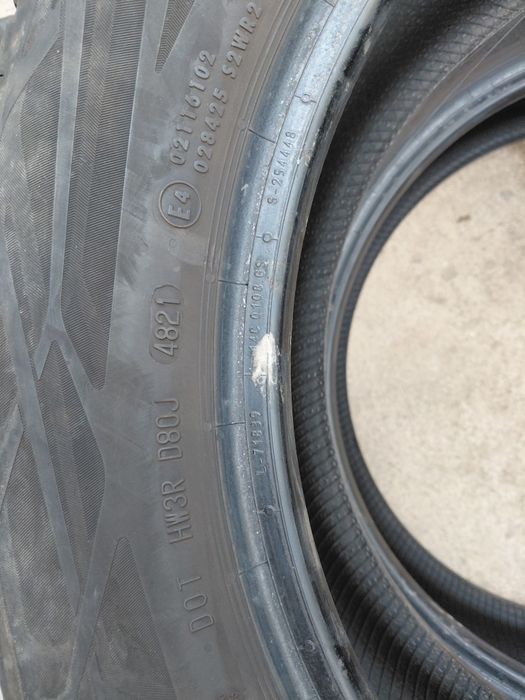 Гуми Continental 215/55/17 2бр