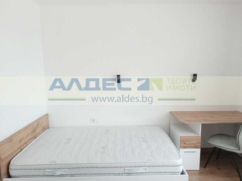 Дава се под наем Четиристаен апартамент в София, Изток - 140 кв.м за 1530 € - Снимка #10