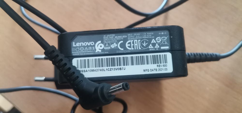 Блок питания на ноутбук