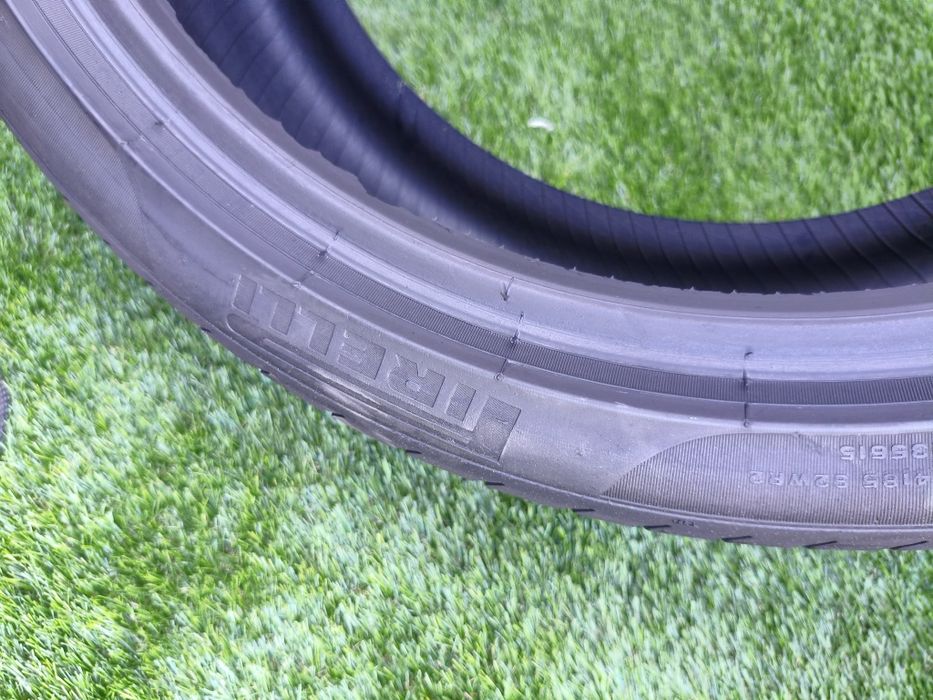 255 35 19 Pirelli