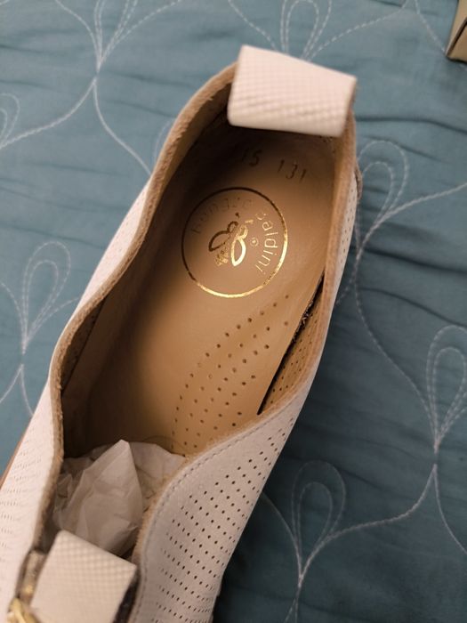 Женские белые лоферы Baldini