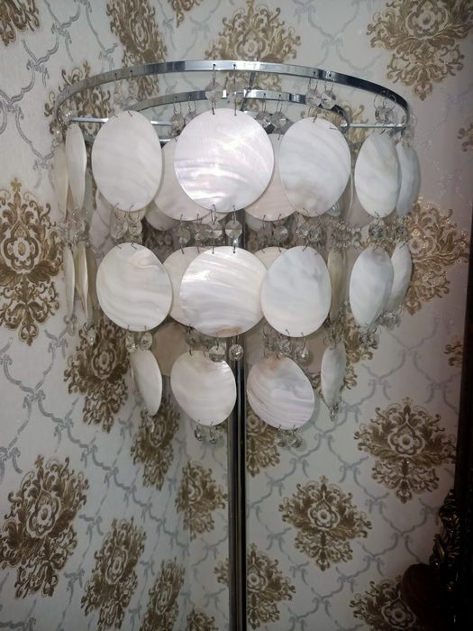 Продам торшер светильник