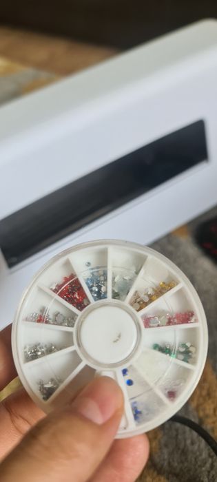 Лампа для маникюра                              .