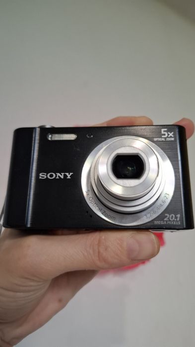 Компактен дигитален фотоапарат SONY Cybershot W800