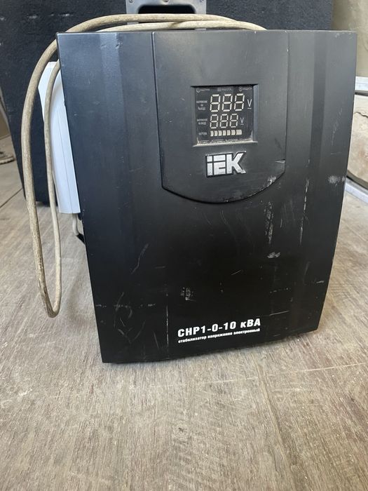 Aparat usilitel kolonka