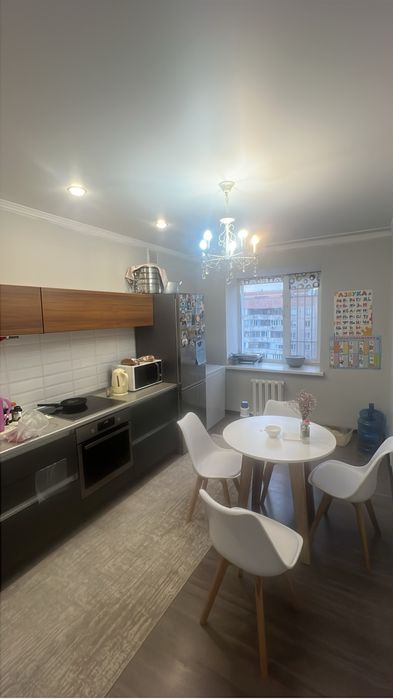 Продам просторную квартиру