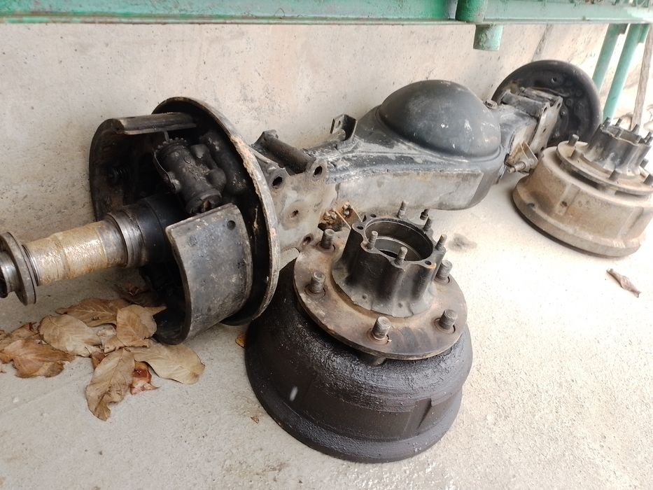 Исузу чулок сотилади, холати яхши...