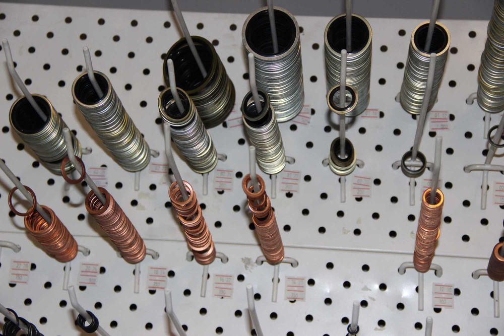 Шайбы уплотнительные металлорезиновые