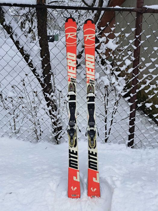 Echipament Ski + Clăpari