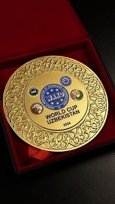 Значки индивидуально, Znachok, medal, quyma uslubda.