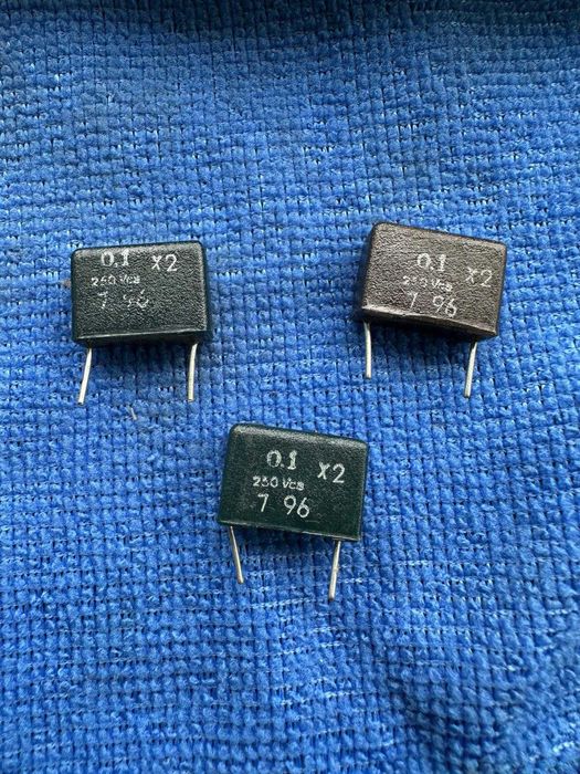 Lot componente electronice diverse + tester LAN TL-468