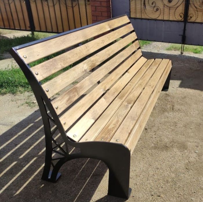 Продам скамейки урны