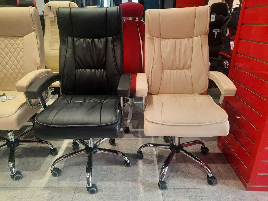 Офисный кресло  -BORN