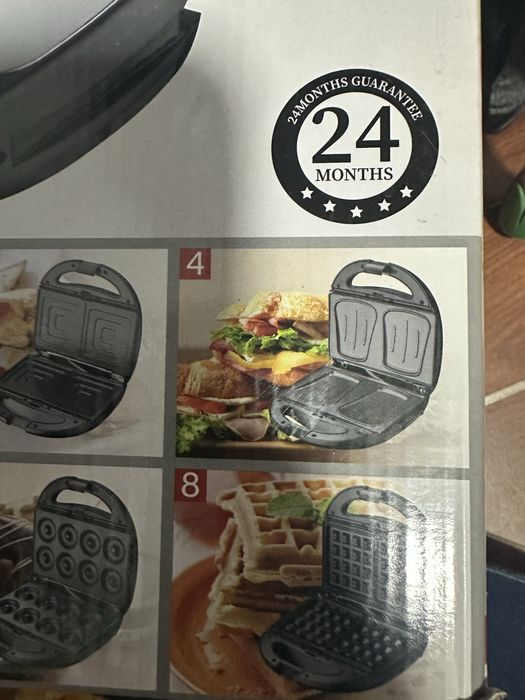 Продам вафельницу 8 в 1