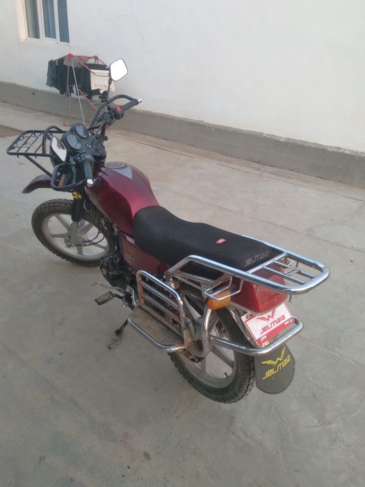 Мотоцикл  желмая