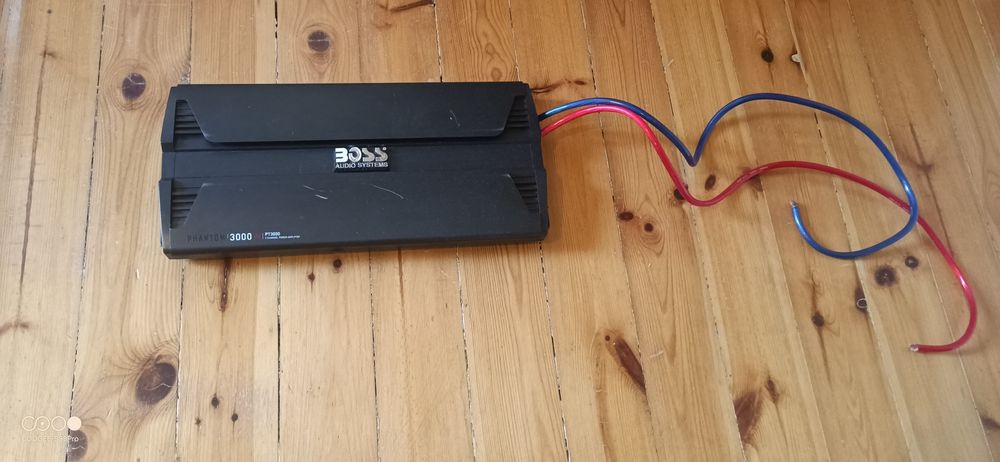 Усилвател Boss Audio PT3000 Phantom