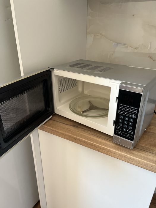 Продам микроволновку