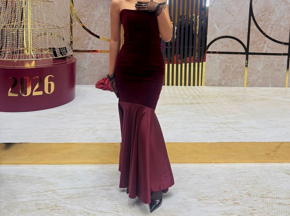 Платья вечерняя….