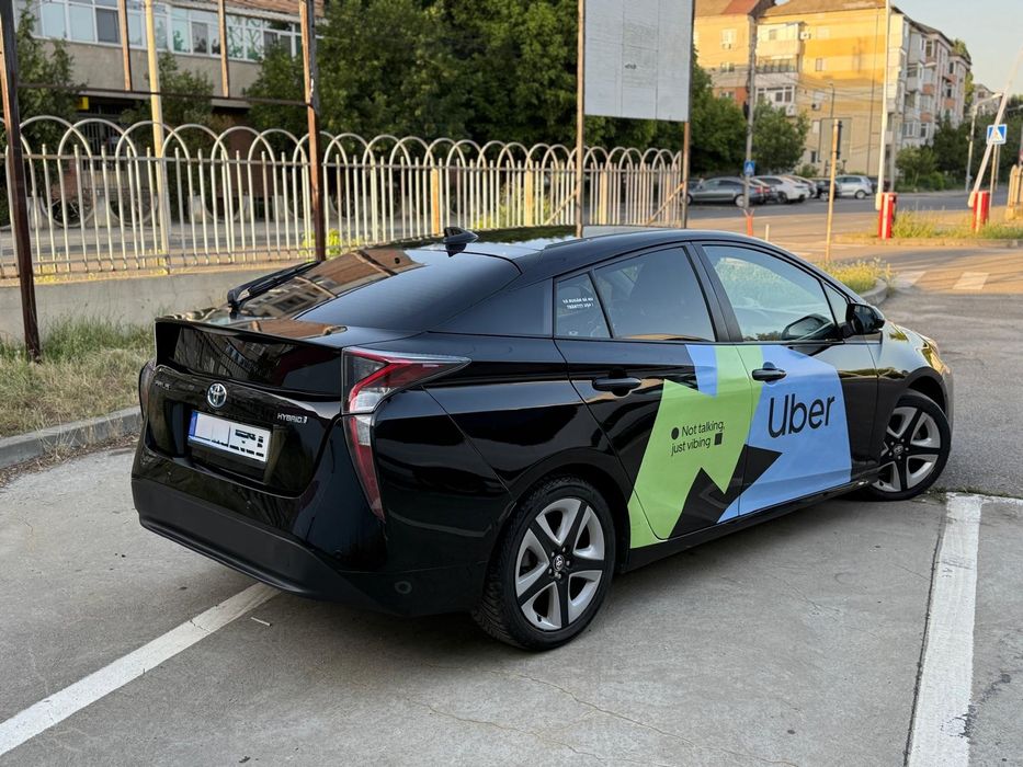 TOYOTA Prius 2018 — imagine 3