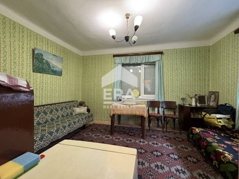 Продава се Къща в Силистра, Център - 62 кв.м за 1210 €/кв.м - Снимка #2