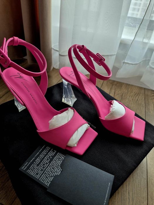 Sandale Giuseppe Zanotti