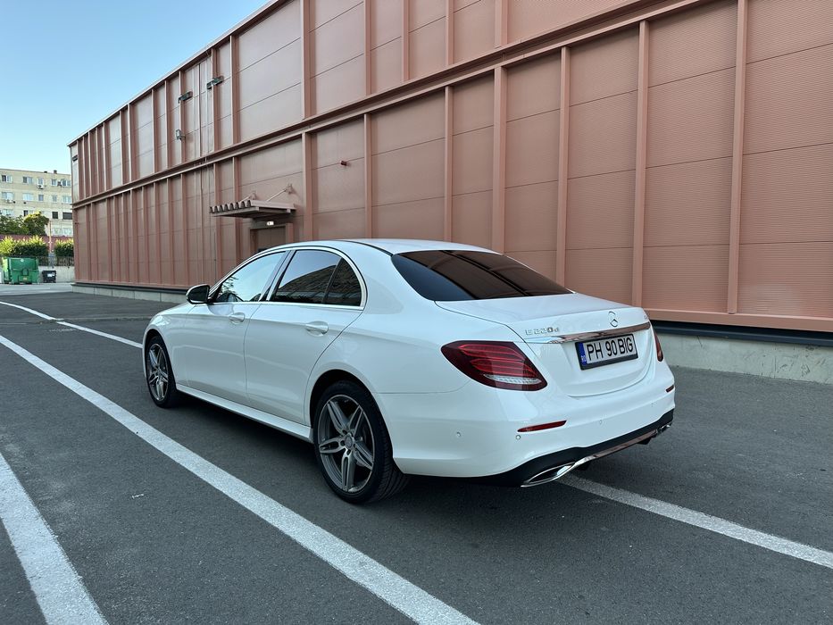 Mercedes Benz E 220d 4Matic, pachet AMG