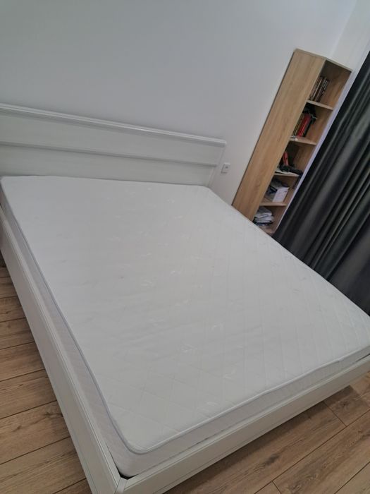 Продаётся  2хспальная кровать