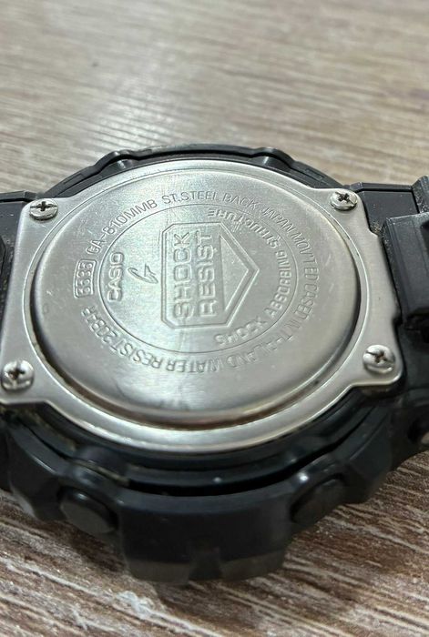Часовник Casio G-Shock GA-810