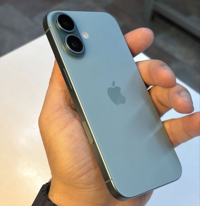 iPhone 16 128 - акумм 100%