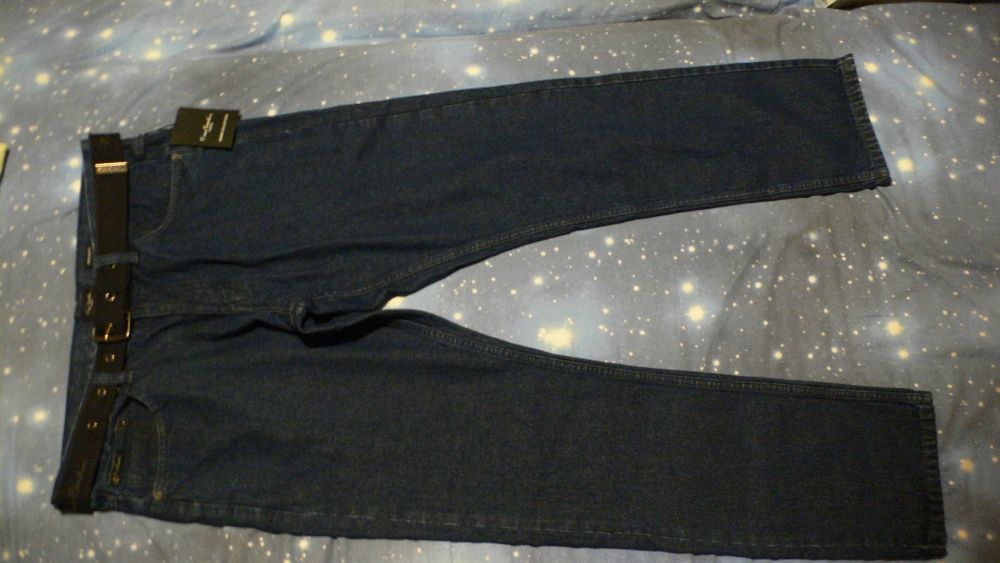 Нови: Дънки/Панталони: Pierre.Cardin-W38;BOSS-W36L34; Lacoste-44(52).