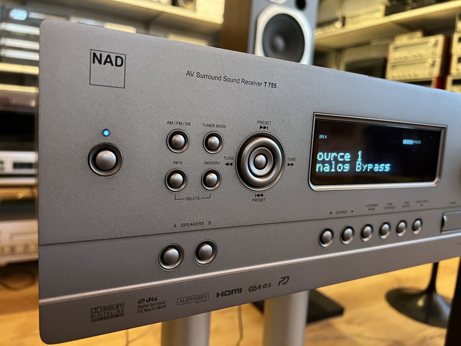 Surround Sound Receiver NAD-T755 fabricat în 2008
