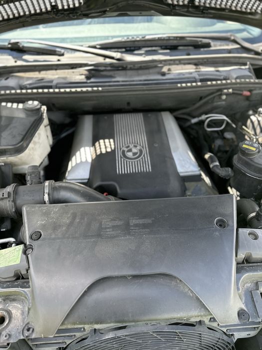 BMW X5 4.4i V8 2002 SportPacet Face Lifts