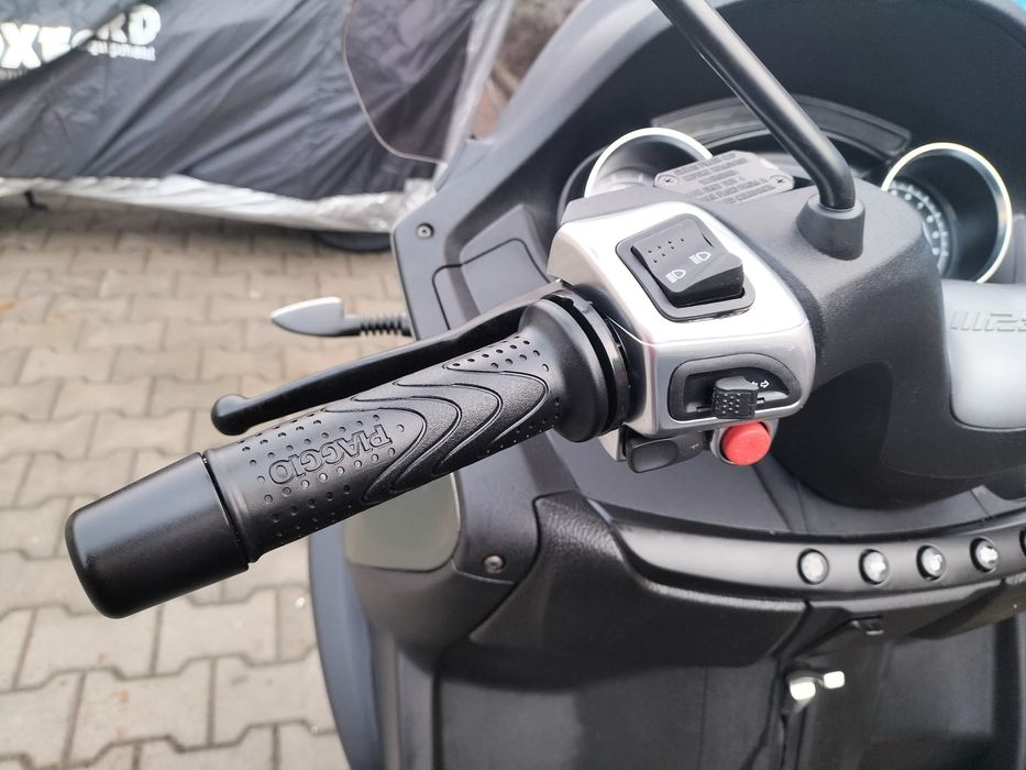 Piaggio mp3 350sport