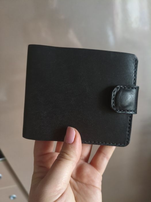 portofel lucrat manual din piele  handmade