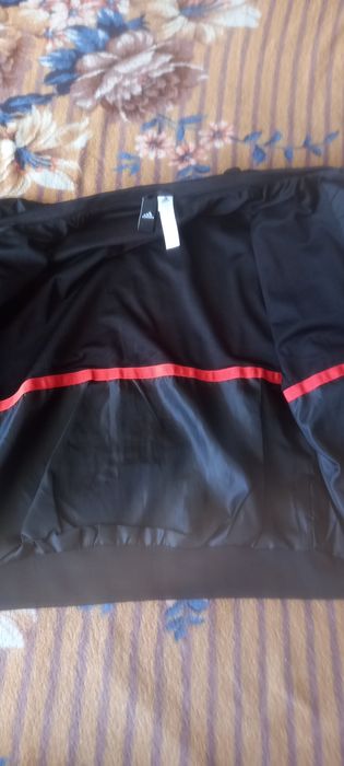 Продам бомбер мужской