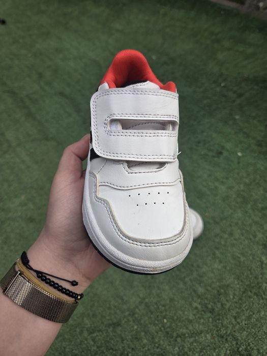 Încălțăminte Adidas