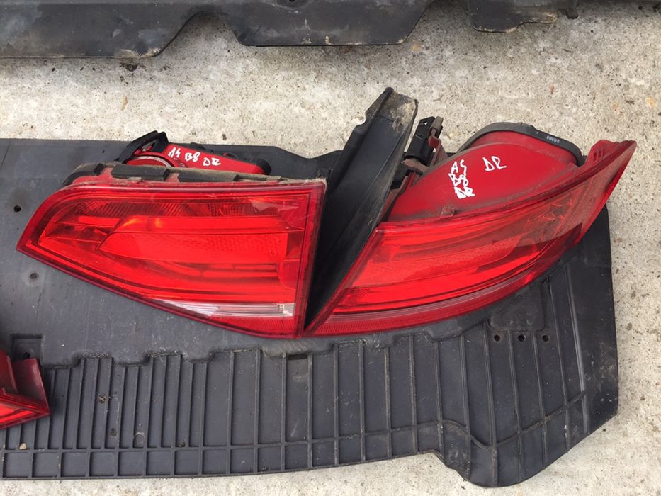 Stop  Stanga  Dreapta Audi A4 B8 An 2007/2009 Set Complect