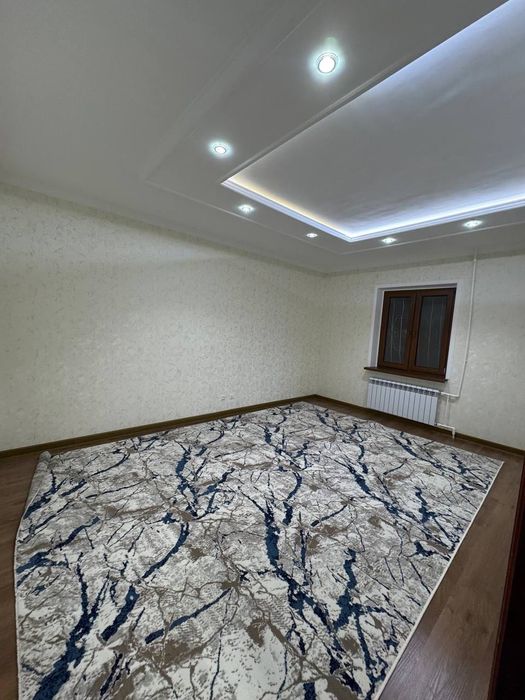 Продается 4 комнатная квартира ремонт ул.Мирабад, Госпитальный рынок