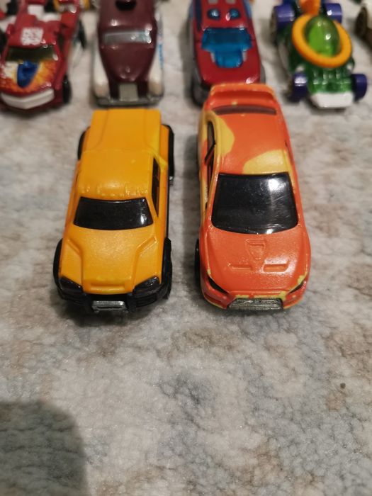 Колички Hot Wheels