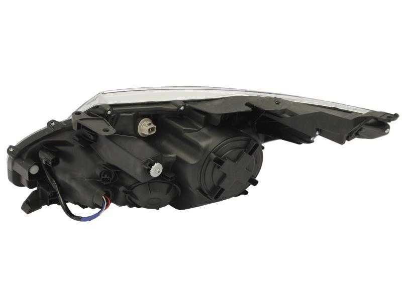 Far stanga/dreapta Toyota Avensis T27 an 2008-2014 , faruri noi