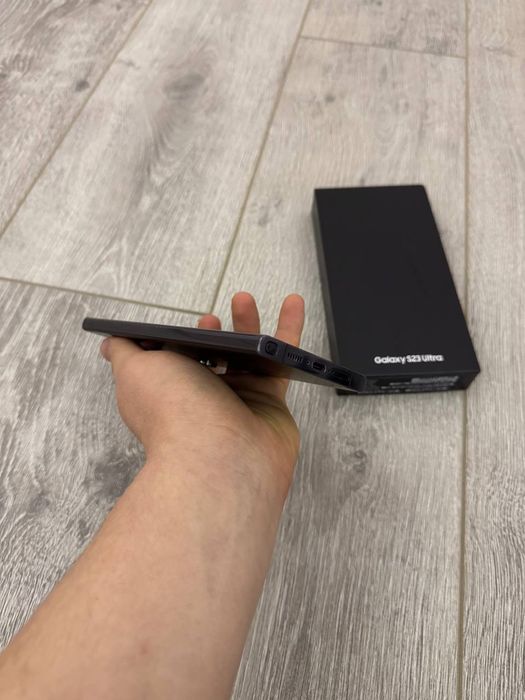 Samsung s23 Ultra 256 12+12