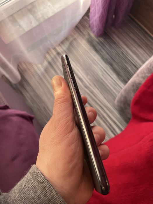 Vand iphone 11 pro max 256gb ca nou!